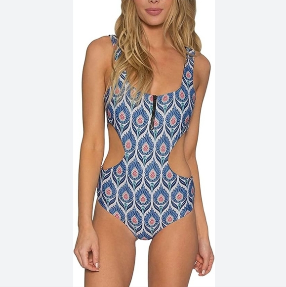 Tavik Victoria One Piece Monaco White Sand Swimsuit Size Medium - Picture 1 of 12